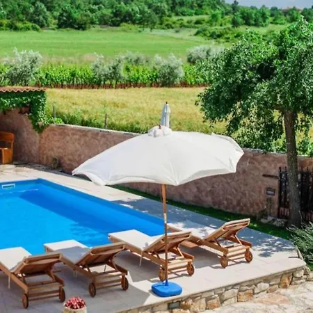 Charming Holiday With Garden *